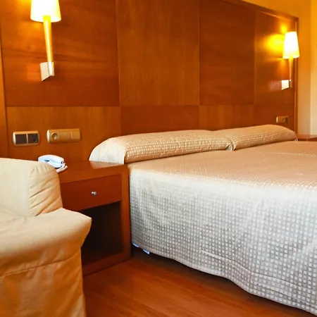 萨亚鲁酒店 酒店