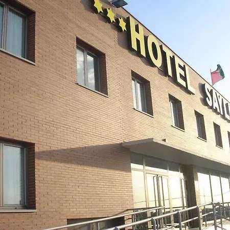 Saylu Hotel 3*