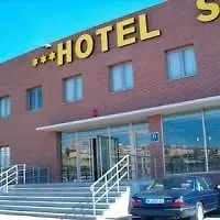 Hotel Saylu