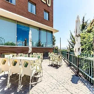 萨亚鲁酒店