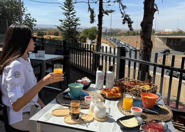 Otel Saylu Granada