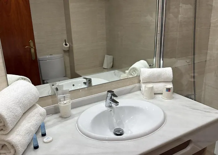 Saylu 4* Γρανάδα